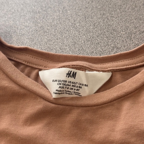 H&M Adventure Is Out There Top - Picture 4 of 5